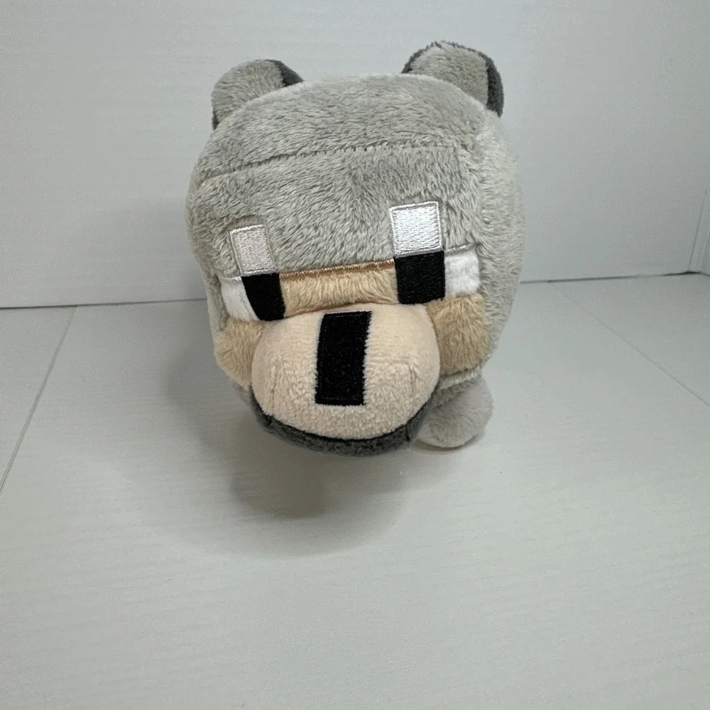 Minecraft Wolf Plush Jinx Official Gray Stuffed Animal Toy 2017 Mojang AB